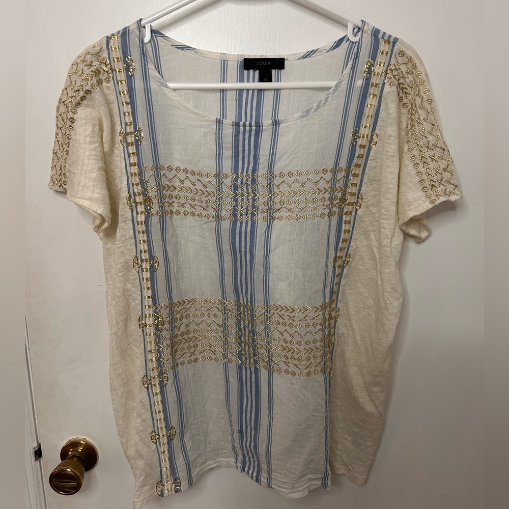 J. CREW SHORT SLEEVE BIXY TAHIRT W/ BLUE STRIPES, GOLD EMBROIDERY SIZE MEDIUM